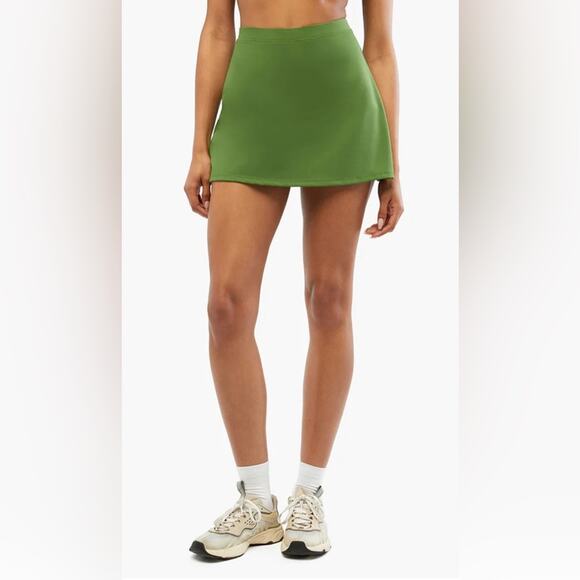 WeWoreWhat Active Women's Skort Skirt Short Court Green Small NWT - Picture 1 of 15